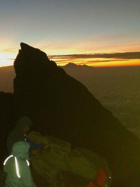 Pondok Lembah Dukuh Homestay Karangasem  Luaran gambar